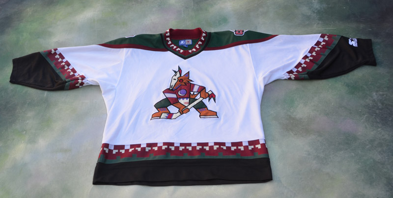 nhl coyotes jersey